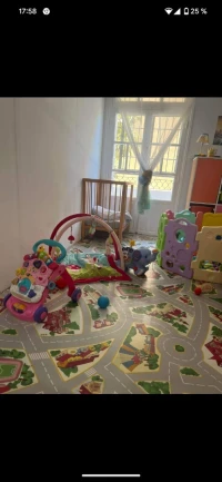 Crèche clef en main manège classe 