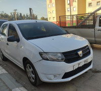 berline-dacia-logan-2014-bas-clim-ain-defla-algerie