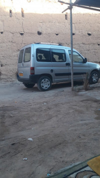 voitures-citroen-berlingo-first-2012-tindouf-algerie