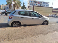 citadine-peugeot-208-2014-hussein-dey-alger-algerie