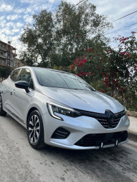 voitures-renault-clio-5-2021-intense-skikda-algerie