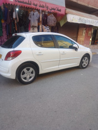 voitures-peugeot-207-2013-babor-setif-algerie