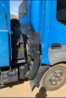 camion-hino-300-2013-tamanrasset-algerie