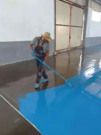 Revêtement de sol industriel en epoxy 