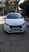 voitures-peugeot-208-2015-allure-algerie