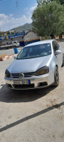 voitures-volkswagen-golf-5-2004-algerie