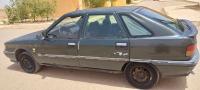 moyenne-berline-renault-21-1993-benzouh-msila-algerie