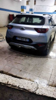 tout-terrain-suv-kia-stonic-2021-soumaa-blida-algerie