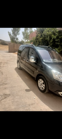 voitures-citroen-berlingo-2015-restylee-sidi-mhamed-ben-ali-relizane-algerie