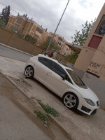 voitures-seat-leon-2013-fr-saida-algerie