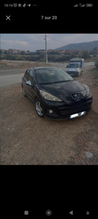 voitures-peugeot-207-2010-bachdjerrah-alger-algerie