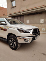 voitures-toyota-hilux-2022-laghouat-algerie