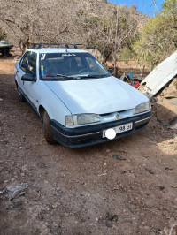 voitures-renault-19-1998-chamade-oran-algerie