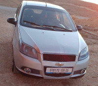 voitures-chevrolet-aveo-4-portes-2009-كوبي-guigba-batna-algerie