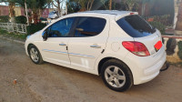 voitures-peugeot-207-2012-el-hadjar-annaba-algerie