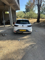 voitures-seat-leon-2013-fr-zighoud-youcef-constantine-algerie