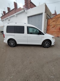 السيارات-النفعية-volkswagen-caddy-2018-أم-البواقي-الجزائر