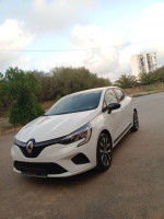 voitures-renault-clio-5-2023-evolution-said-hamdine-alger-algerie