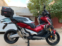 motos-et-scooters-honda-xadv-2017-saida-algerie