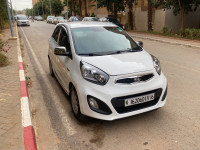 voitures-kia-picanto-2011-pop-zeralda-alger-algerie