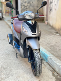 motos-et-scooters-sym-symphony-s-2024-kerkera-skikda-algerie