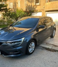 سيارات-renault-megane-4-2022-evolution-بئر-مراد-رايس-الجزائر