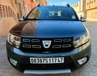 voitures-dacia-sandero-2017-stepway-bounoura-ghardaia-algerie