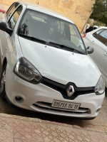 voitures-renault-clio-campus-2014-tlemcen-algerie