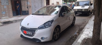 voitures-peugeot-208-2013-allure-djamaa-el-meghaier-algerie