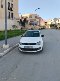 voitures-volkswagen-polo-2014-life-kolea-tipaza-algerie