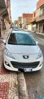 voitures-peugeot-207-2012-new-active-khenchela-algerie