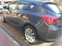 berline-opel-astra-4-portes-2014-el-affroun-blida-algerie