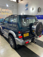 voitures-mitsubishi-pajero-court-2000-mostaganem-algerie