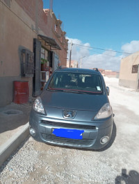 voitures-peugeot-partner-2012-tepee-tlidjene-tebessa-algerie