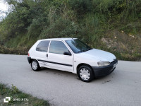 voitures-peugeot-106-2001-14-essence-junior-souk-el-thenine-bejaia-algerie