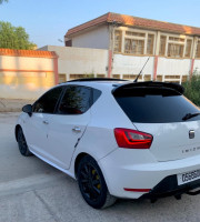 citadine-seat-ibiza-2012-fully-toit-ouvrant-batna-algerie