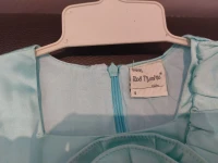  03 Robes pour l aid presque neuves 