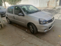 voitures-renault-clio-campus-2013-sidi-amar-tipaza-algerie