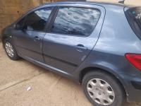 moyenne-berline-peugeot-307-2006-draa-el-mizan-tizi-ouzou-algerie