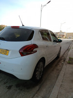 voitures-peugeot-208-2019-allure-facelift-bouira-algerie