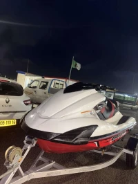 jet ski 
