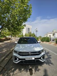 سيارات-volkswagen-t-roc-2025-r-line-المدية-الجزائر