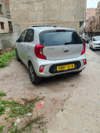 voitures-kia-picanto-2023-ex-bouira-algerie