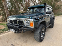 voitures-nissan-patrol-court-1991-laghouat-algerie