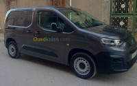 voitures-fiat-doblo-2024-italy-tipaza-algerie