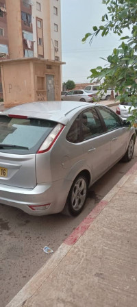 voitures-ford-focus-5-portes-2011-ain-benian-alger-algerie