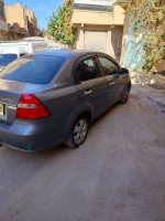 voitures-chevrolet-aveo-4-portes-2014-ain-touta-batna-algerie