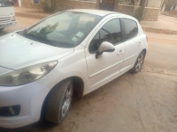 voitures-peugeot-207-2012-el-braya-oran-algerie