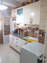 appartement-vente-f3-alger-ain-benian-algerie