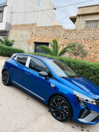 voitures-renault-clio-5-2024-alpine-mostaganem-algerie